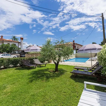 Apartment Ester-6 By Interhome *