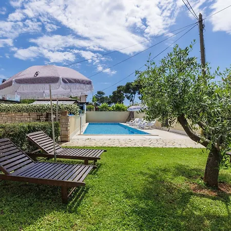 Ester-6 By Interhome *