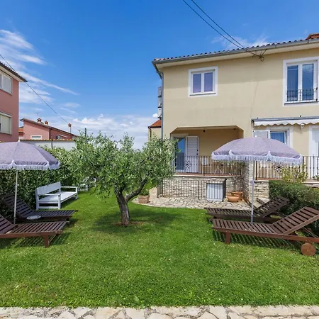 Ester-6 By Interhome * Umag